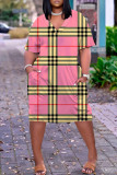 Khaki Casual Print Basic V-ringad kortärmad klänning