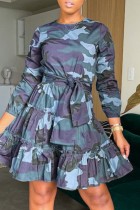 Blauwe casual camouflageprint patchwork O-hals jurken met lange mouwen