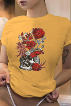 T-shirt con collo a O patchwork con stampa vintage di strada gialla