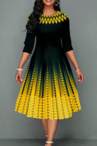 Goldfarbenes, elegantes Patchwork-Kleid mit O-Ausschnitt in A-Linie