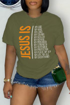 T-shirt con scollo a V patchwork con stampa casual street verde militare