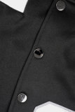 Ropa de abrigo informal con cuello en O y hebilla de patchwork con letras negro