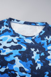Blauer lässiger Camouflage-Druck, Basic-O-Ausschnitt, Zweiteiler in Übergröße