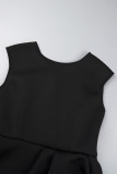 Черные повседневные однотонные лоскутные платья без рукавов с разрезом и круглым вырезом