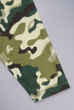 Grüner lässiger Camouflage-Druck, Basic-O-Ausschnitt, Zweiteiler in Übergröße