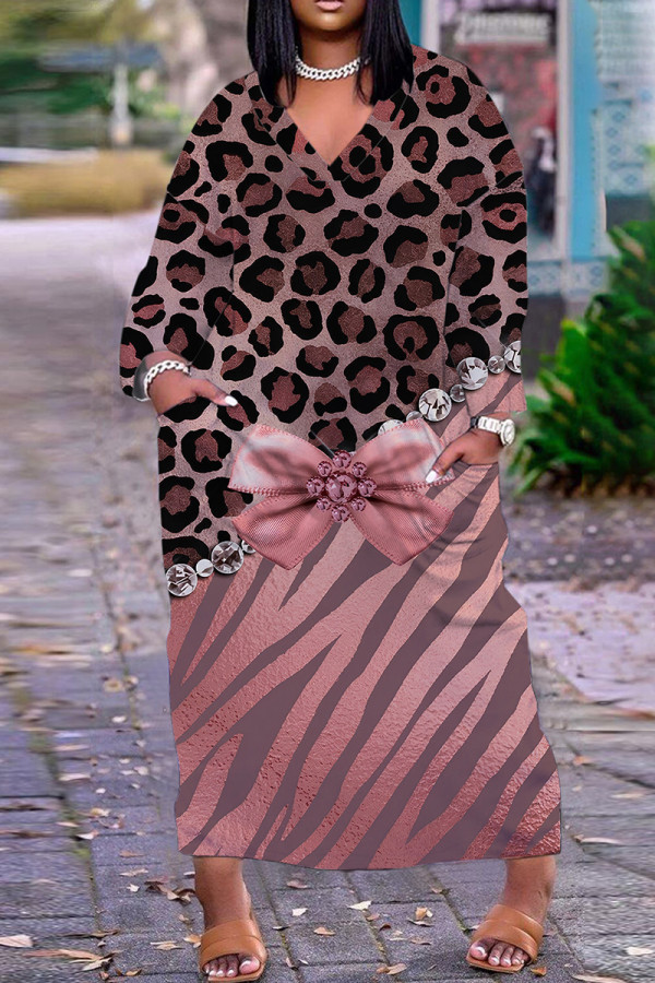 Темно-розовые повседневные платья с V-образным вырезом и длинными рукавами в стиле пэчворк с принтом