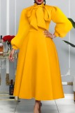 Желтые повседневные однотонные лоскутные платья с воротником до половины и длинными рукавами