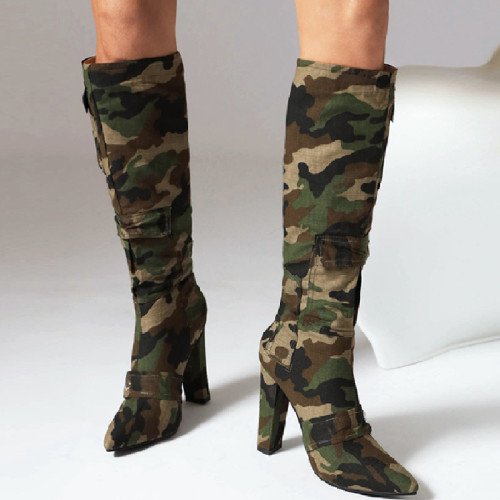 Chaussures de porte pointues avec imprimé camouflage décontracté (hauteur du talon 4.33 pouces)