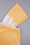 Gråaktig gul Street Print Patchwork Klänning med en axeltryckt klänning