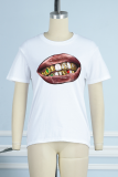 Dark Gray Casual Street Lips Printed Patchwork O Neck T-Shirts