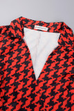 Patchwork estampado elegante vermelho com cinto e decote em V Macacões regulares (sem cinto)