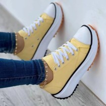 Zapatos de exterior cómodos y redondos con frenillo de retales informales amarillos