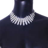 Серебряные сексуальные уличные ожерелья со стразами с горячим бурением и вспышкой