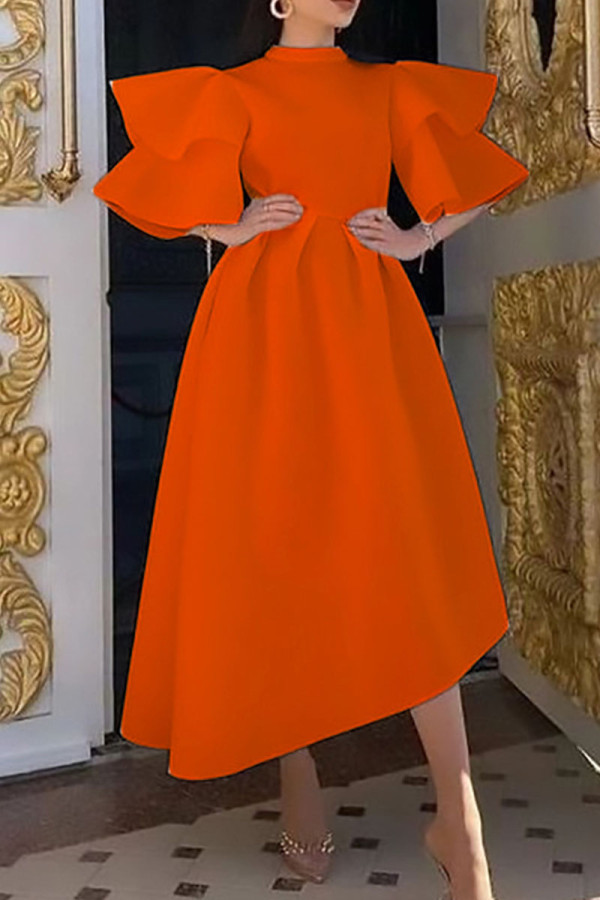 Orangefarbenes, lässiges, solides Patchwork-Kleid mit halbem Rollkragen und unregelmäßigem Kleid in Übergröße