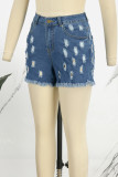 Hellblaue Street Solid-Jeansshorts mit ausgehöhlten Taschen, Knöpfen und Reißverschluss und mittlerer Taille