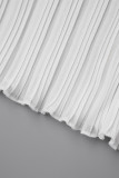 Белые повседневные однотонные платья с длинными рукавами и вырезом U-образным вырезом