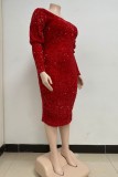 Красные повседневные однотонные платья с блестками в стиле пэчворк с U-образным вырезом и длинными рукавами больших размеров