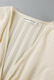 Rosaroter, lässiger, fester Frenulum-Jumpsuit mit Plissee und V-Ausschnitt in Übergröße