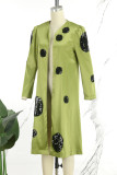Prendas de abrigo con cuello en O y retazos de lentejuelas con estampado casual verde oliva