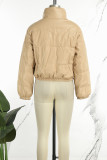 Khakifarbene, elegante, solide Patchwork-Oberbekleidung mit Taschenschnalle, Reißverschluss und Stehkragen