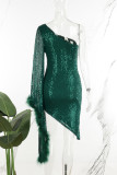 Зеленые сексуальные повседневные лоскутные блестки с открытой спиной и косым воротником, нерегулярные платья