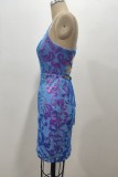 Небесно-голубое сексуальное лоскутное платье с пайетками и открытой спиной на тонких бретельках без рукавов.