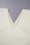 Tops blancos elegantes de retazos lisos con abertura y cuello en V