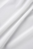 Weiße, lässige, solide, ausgehöhlte Patchwork-Schnalle, halber Rollkragenpullover, lange Ärmel, Übergröße