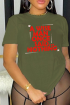 T-shirt con scollo a O con stampa patchwork casual quotidiana verde militare