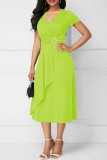 Hellgrünes, lässiges, einfarbiges Patchwork-Kleid mit kurzen Ärmeln und V-Ausschnitt