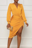 Gelbe, sexy, solide Patchwork-Kleider mit hoher Öffnung und Falten, V-Ausschnitt und langen Ärmeln