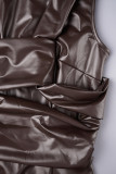 Braunes, lässiges, einfarbiges, ärmelloses Patchwork-Kleid mit Schlitz und O-Ausschnitt (ohne Handschuhe)