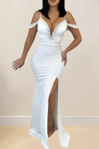 Vestido longo branco elegante com borla sólida e costas nuas com abertura alta e alça espaguete