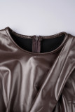 Braunes, lässiges, einfarbiges, ärmelloses Patchwork-Kleid mit Schlitz und O-Ausschnitt (ohne Handschuhe)