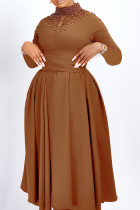 Bruine elegante effen uitgeholde patchwork kralen O-hals A-lijn jurken