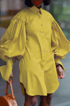 Gelbe, elegante, solide Patchwork-Schnalle mit Schlitz, Hemdkragen, lange Ärmel, Übergröße