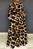 Vestido longo com estampa de leopardo casual patchwork com decote em O Vestidos plus size