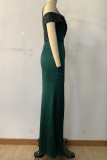 Чернильно-зеленое сексуальное однотонное вечернее платье с блестками в стиле пэчворк с открытой спиной и разрезом на плечах.