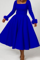 ブルーのエレガントなソリッドパッチワークスクエアカラーAラインドレス