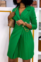 グリーン カジュアル スイート デイリー エレガント チェーン ソリッドカラー プリーツ ターンバックカラー 非対称 ドレス
