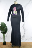 Черное повседневное длинное платье с принтом в стиле пэчворк и круглым вырезом Платья больших размеров