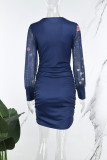 Donkerblauwe casual print-patchwork-jurken met V-hals en lange mouwen