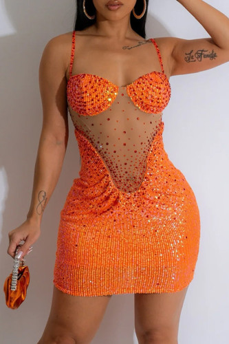 オレンジのセクシーなパッチワーク スパンコール シースルー バックレス スパゲッティ ストラップ ラップ スカート ドレス