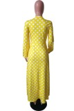 Желтые повседневные длинные платья с разрезом в горошек и полуводолазкой
