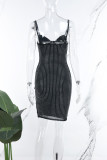 Schwarze sexy Patchwork-Kleider mit heißem Bohren, rückenfrei, Spaghettiträger und Wickelrock
