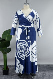 Blau-weißes, lässiges, bedrucktes Frenulum-Langkleid mit V-Ausschnitt und Kleider in Übergröße