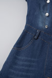 Die Cowboy-blauen, lässigen, einfarbigen Jeans-Overalls mit Umlegekragen und Patchwork