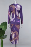 Фиолетовые платья с элегантным принтом в стиле пэчворк и V-образным вырезом с принтом
