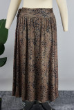 Темно-коричневая повседневная базовая юбка с высокой талией больших размеров с принтом