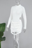 ホワイトカジュアルソリッドくり抜きパッチワークハーフタートルネック長袖ドレス